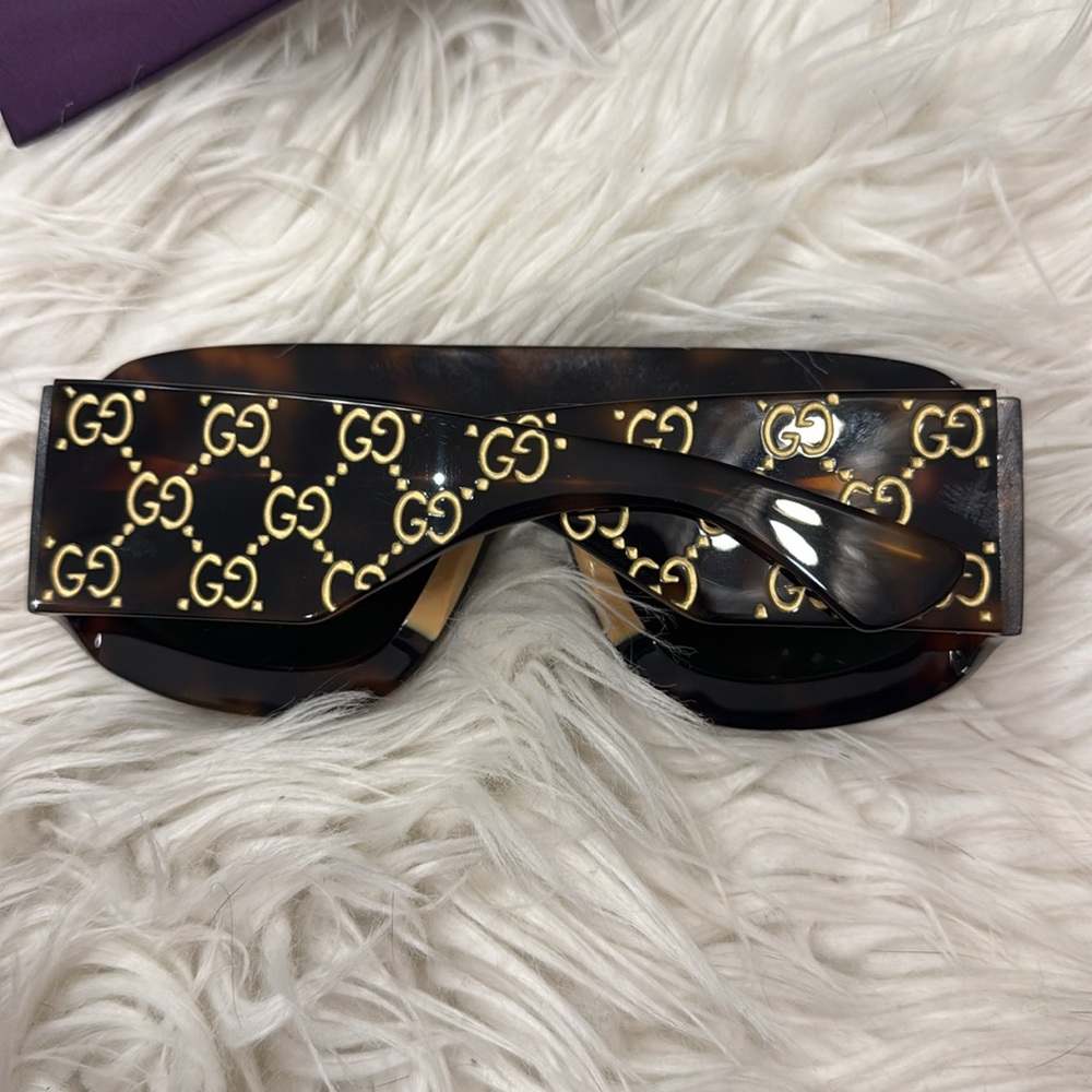 Gucci Brown Patterned Sunglasses - Picture 8 of 11